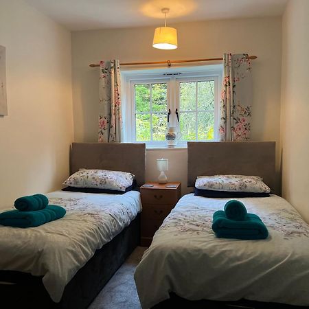 Forestry Cottage. Hot Tub, Open Fire, Dog Friendly Gaywood Exterior photo