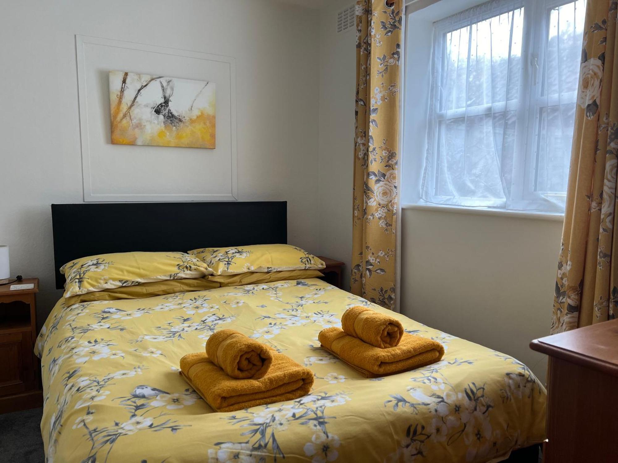 Forestry Cottage. Hot Tub, Open Fire, Dog Friendly Gaywood Exterior photo